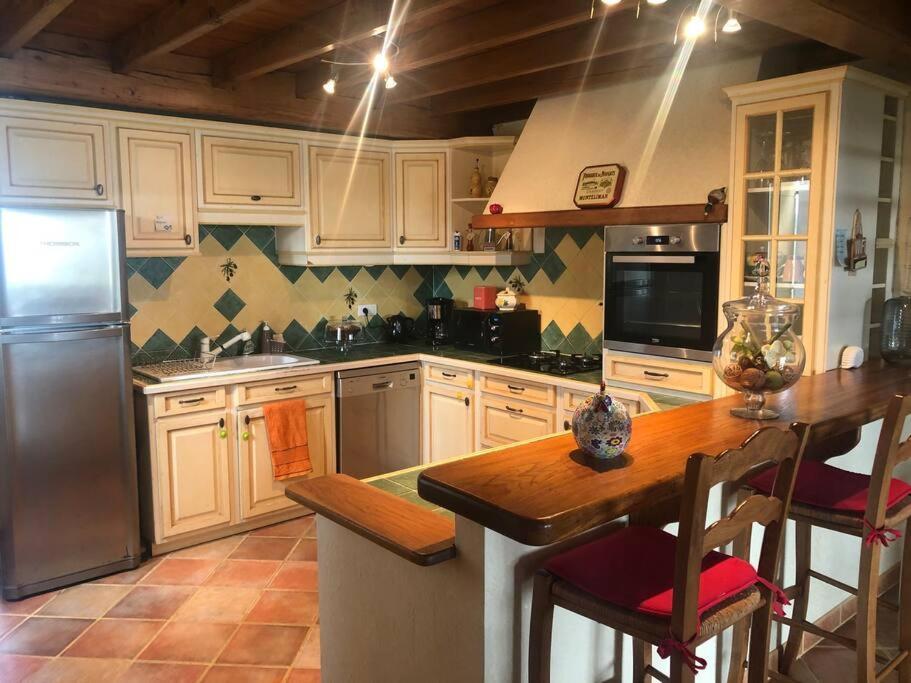 Holiday home Des Contes Madiran